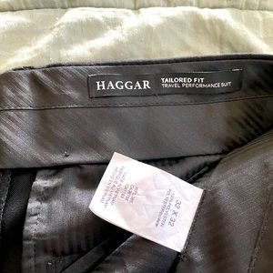 Haggar Tailored Fit Travel Performance Dress Pants only worn once 32X32